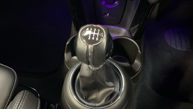 MINI Hatchback 1.5 Cooper Exclusive II 3dr Petrol Hatchback